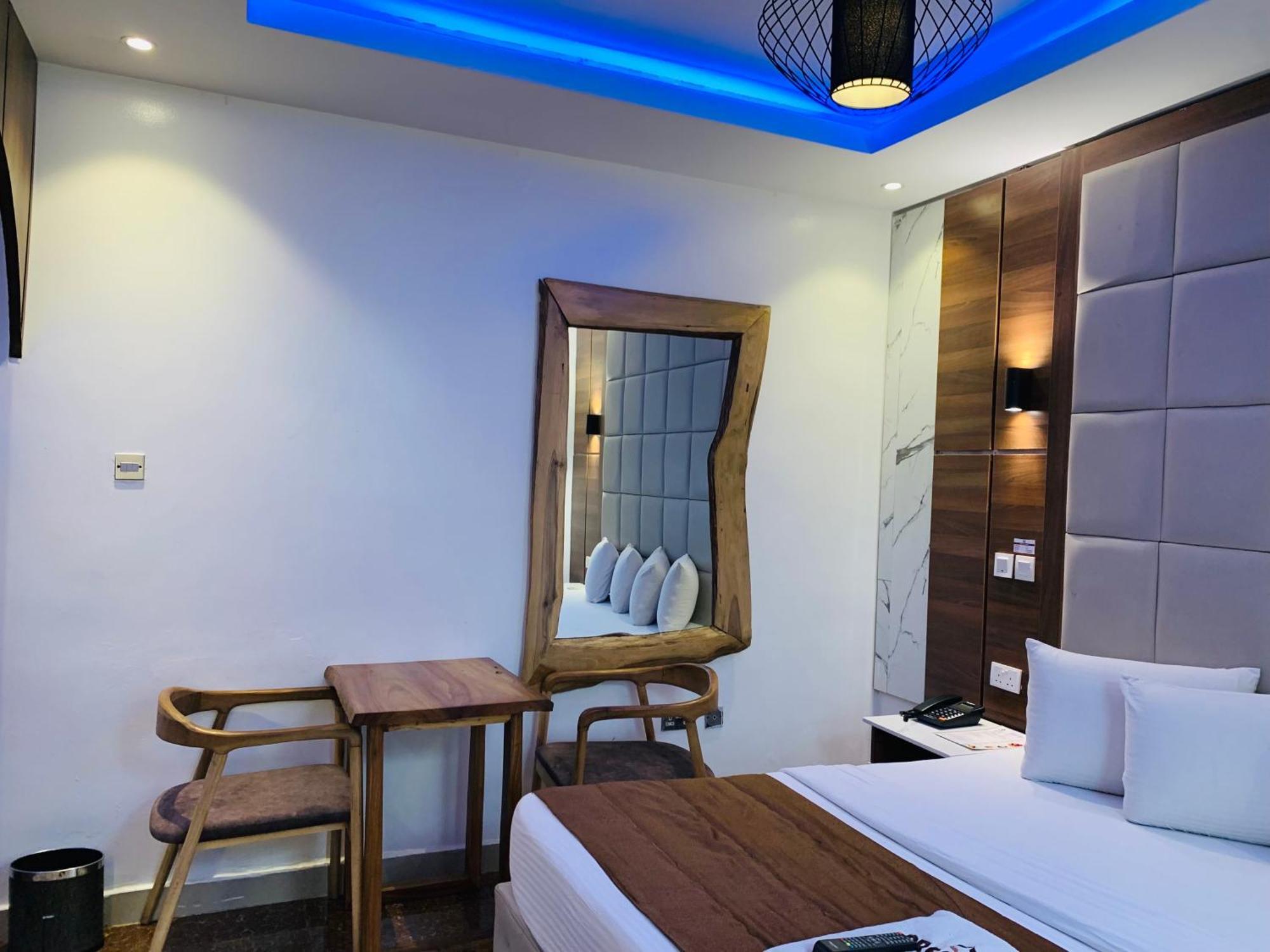 Presken Hotels @ Freedom Way, 레키 외부 사진