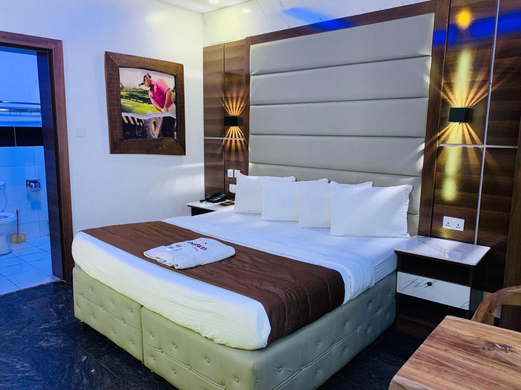 Presken Hotels @ Freedom Way, 레키 외부 사진
